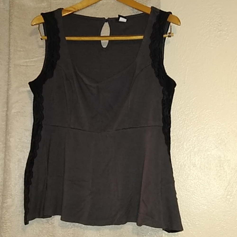 Grey black lace torrid top